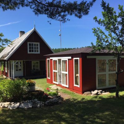 Cosy small house in the center of Vormsi  open all year round